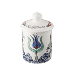 Свеча в керамической банке с крышкой В 14 см., LA FAVORITE, GIEN Свеча в керамической банке с крышкой В 14 см., LA FAVORITE, GIEN